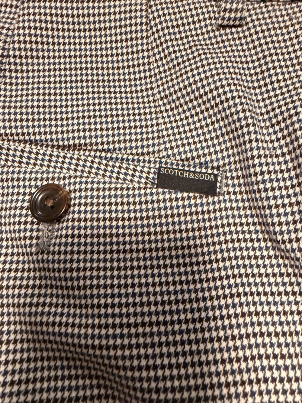 Scotch and Soda Slim Fit Men’s Dress Pants in Light Gray. Houndstooth pattern - Picture 3 of 6